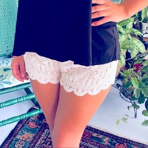 SURF, Crocheted shorts S/M